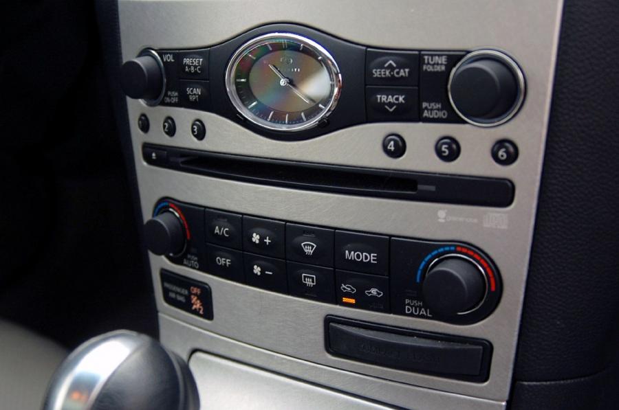  Infiniti G37x S Sedan 2009 года  (фото 17 из 44)